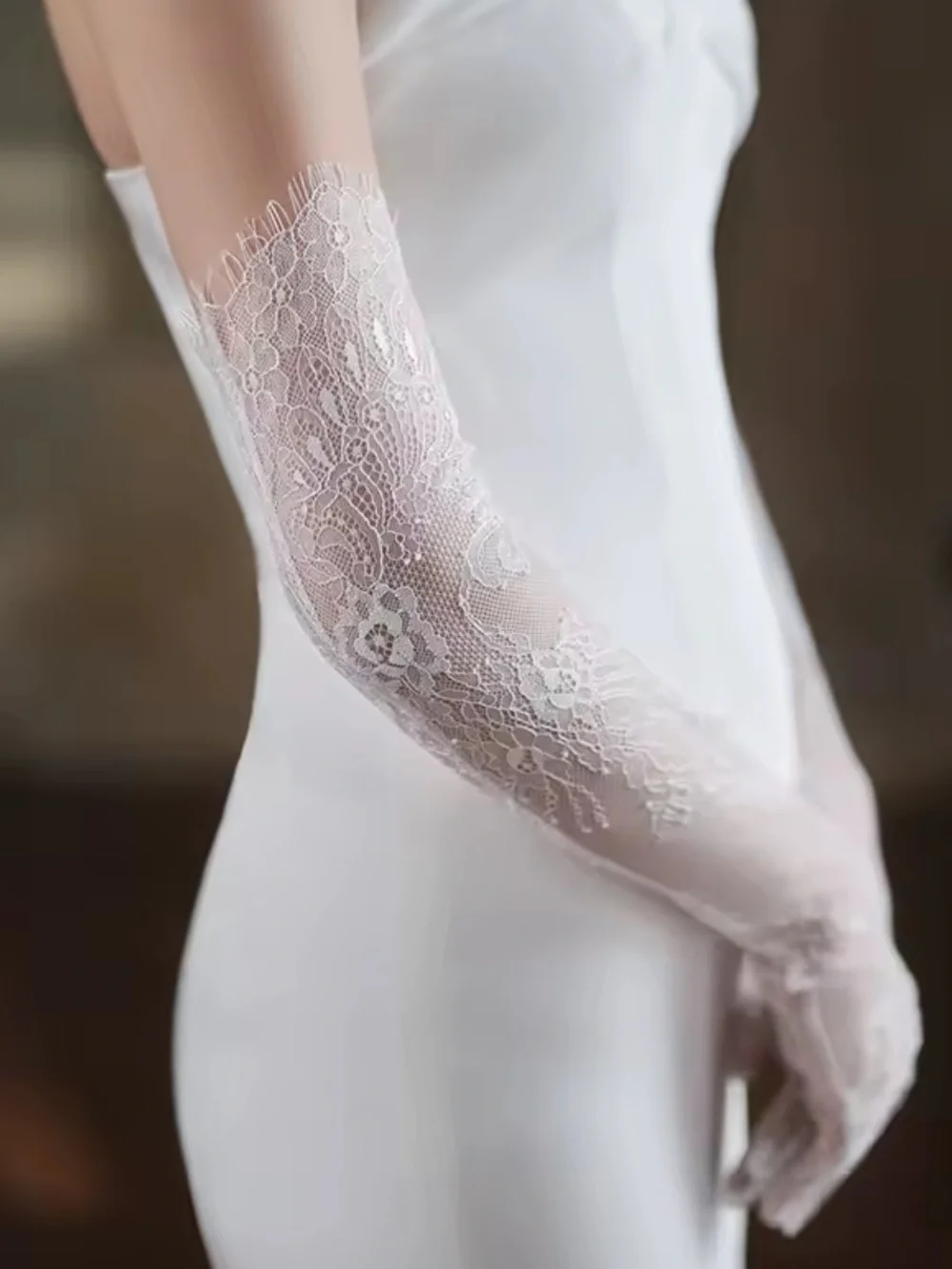 Bridal Lace Wedding Gloves